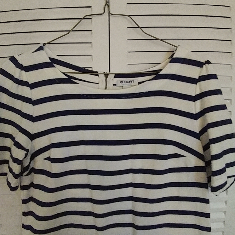 Striped Top - Picture 3 of 4